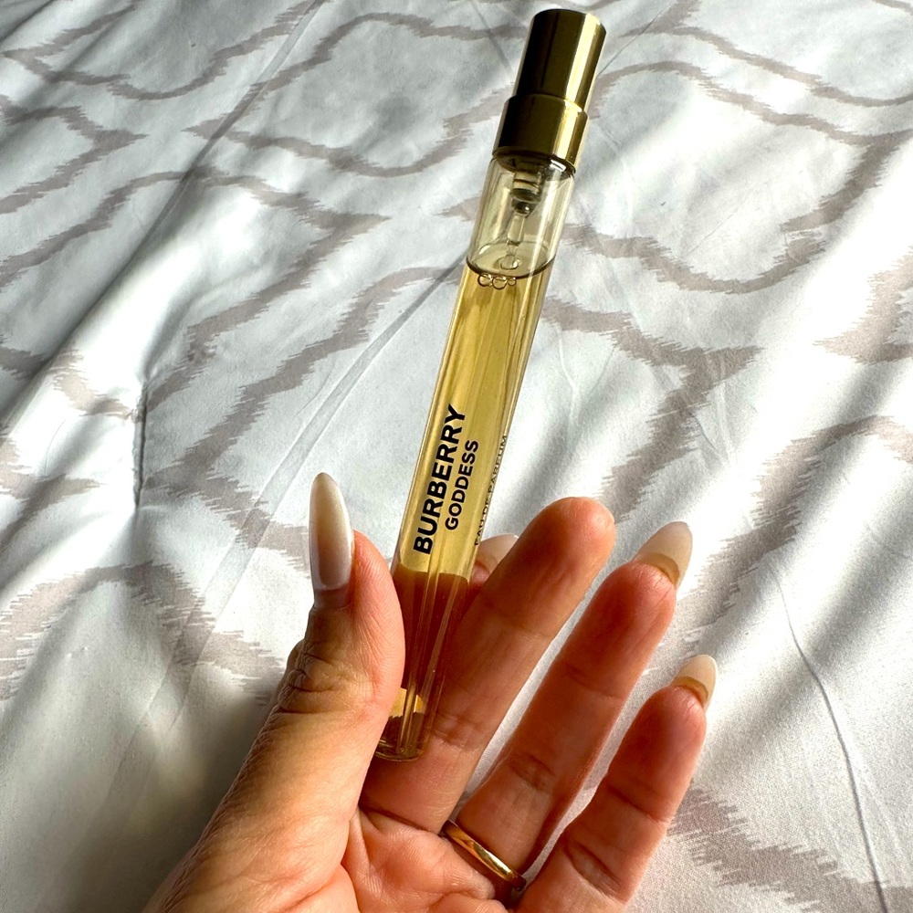 Burberry Goddess Travel Spray Perfume